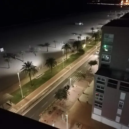 Infante Primera Linea - Solo Familias Serviplaya * Playa de Gandia